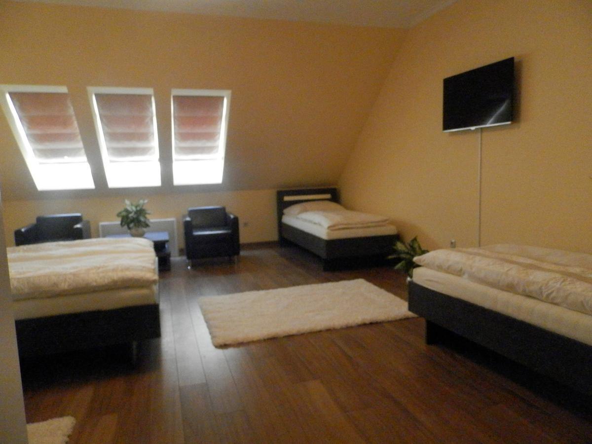 Nagyret Panzio Eger Bed & Breakfast Ngoại thất bức ảnh