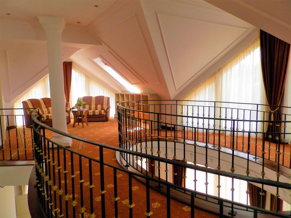 Nagyret Panzio Eger Bed & Breakfast Ngoại thất bức ảnh