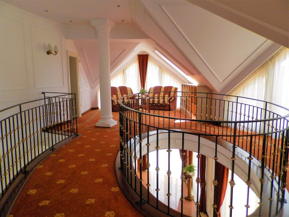 Nagyret Panzio Eger Bed & Breakfast Ngoại thất bức ảnh